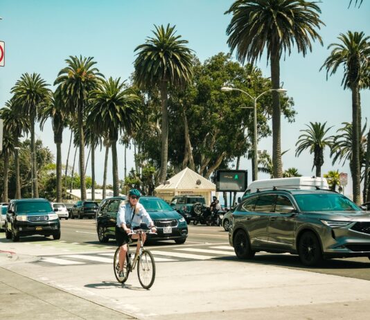 Santa Monica Uses AI Cameras To Ticket Bike Lane Blockers