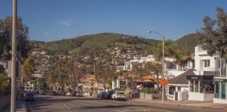 Caruso Announces Palisades Village Reopening Date