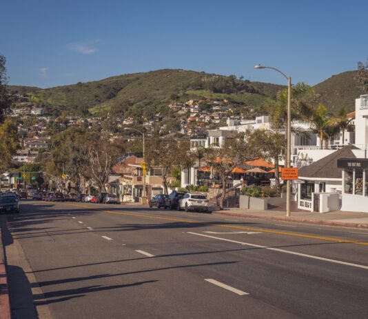 Caruso Announces Palisades Village Reopening Date