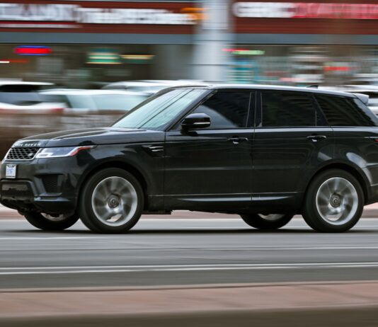 Santa Monica Road Rage Suspect Leads 100 MPH Chase