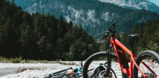 New Parking Requirements For Dockless E-Bikes, E-Scooters