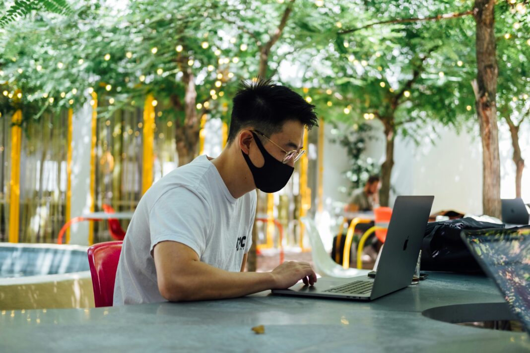 paul-hanaoka-4yG7Y0rAZvA-unsplash