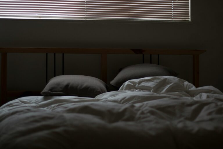 To Sleep Or Not Too Sleep